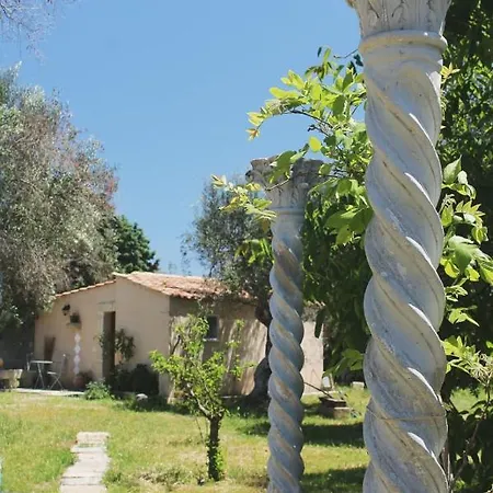 La Petrusa 3* Vernole