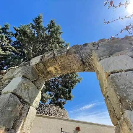 فندق مبيت وإفطار La Petrusa